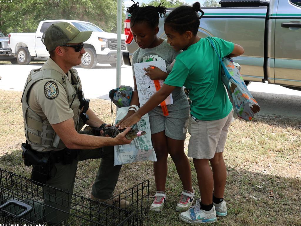 ការយល់ដឹងពីព្រឹត្តិការណ៍ហ្គេមបាញ់ត្រីនិងជំនួប